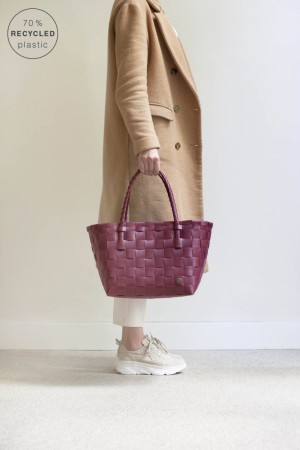 Handed by - Paris shopper - Wine Berry red